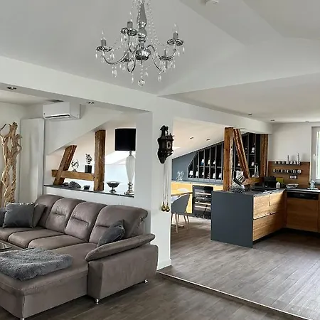 Apartament Iduna Mit Modern Desingten