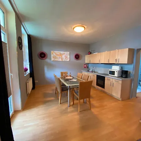 Iduna Mit Modern Desingten Apartmán