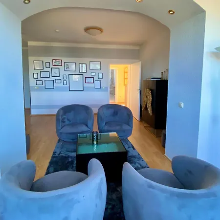 Apartment Iduna Mit 4 Deluxe *