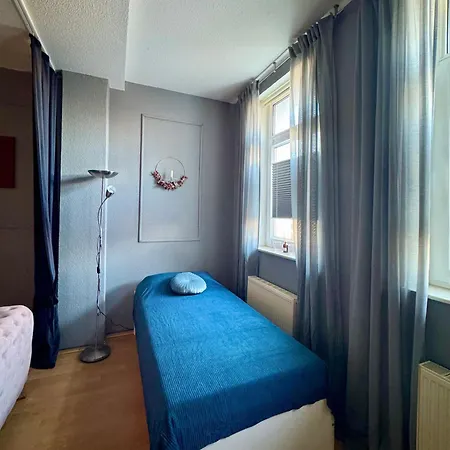 Iduna Mit Modern Desingten Appartement *